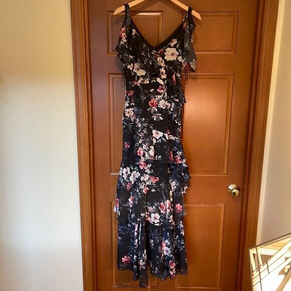 Yumi Kim Dresses & Skirts - Yumi Kim Magic moment hearts desire maxi dress